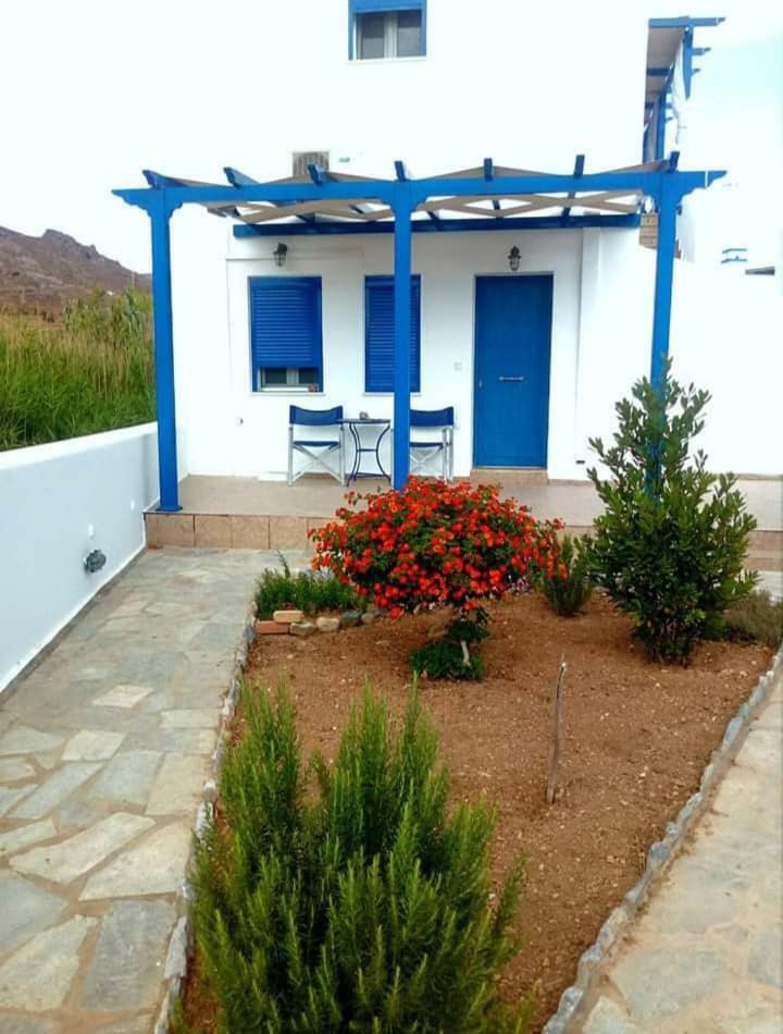 Ninemia Studios Serifos Island Exterior foto